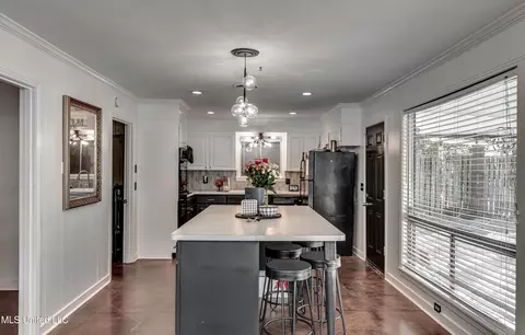 Kitchen - 1429 E Northside Dr, Jackson, MS 39211 photo 7 of 7