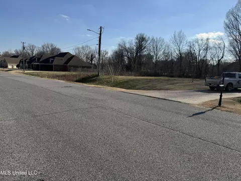 4615 Wedge Hill Dr, Olive Branch, MS 38654