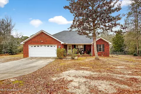 2513 Krystal Ln, Vancleave, MS 39565