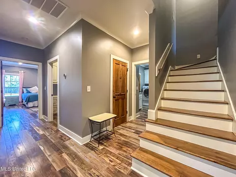 Entry Way - 154 Saddle Ridge Dr, Florence, MS 39073 photo 1 of 3