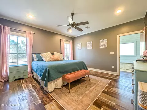Bedroom - 154 Saddle Ridge Dr, Florence, MS 39073 photo 2 of 5