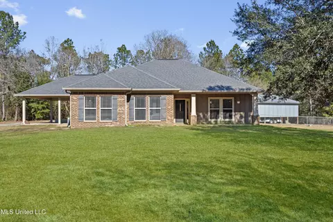 10516 Paige Bayou Rd, Vancleave, MS 39565