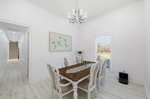 Dining - 111 Pecan Rdg, Brandon, MS 39047 photo 1 of 2