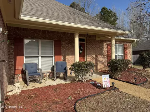 Exterior - 1101 Susan Cv, Brandon, MS 39042 photo 6 of 8