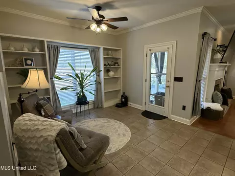 Entry Way - 1101 Susan Cv, Brandon, MS 39042 photo 2 of 2