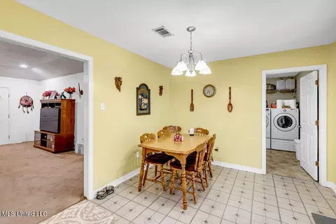 Dining - 163 E Inda Rd, Perkinston, MS 39573 photo 1 of 1