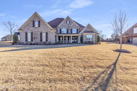 4114 Dawkins Farm Dr, Olive Branch, MS 38654