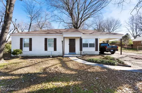 8232 Caprock Cv, Southaven, MS 38671