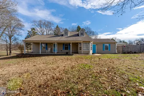 Exterior - 190 S Getwell Rd, Hernando, MS 38632 photo 2 of 10
