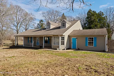 Exterior - 190 S Getwell Rd, Hernando, MS 38632 photo 3 of 10