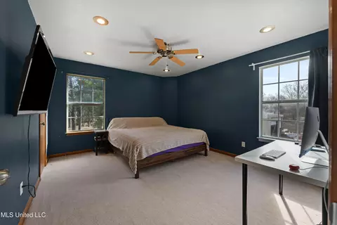 Bedroom - 190 S Getwell Rd, Hernando, MS 38632 photo 1 of 3