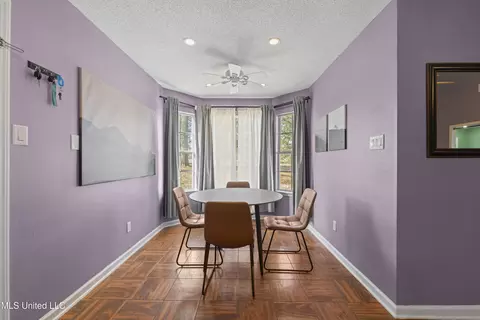 Dining - 190 S Getwell Rd, Hernando, MS 38632 photo 1 of 1