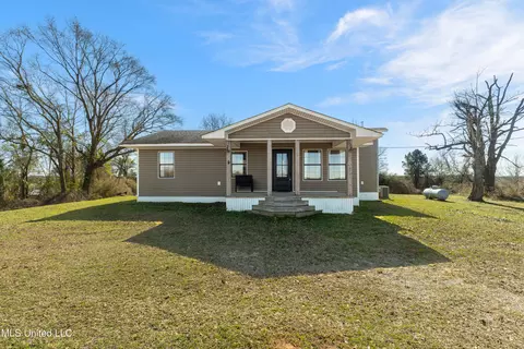 39 County Road 279, Bay Springs, MS 39422