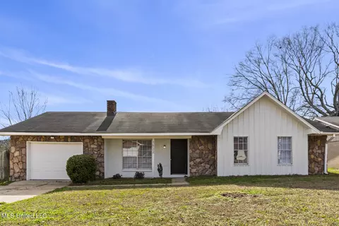 1522 Hawthorne Pl, Clinton, MS 39056
