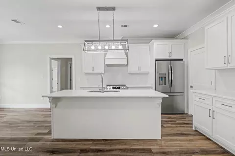 Kitchen - 337 V E Howell Rd, Lucedale, MS 39452 photo 1 of 1