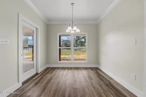 Dining - 337 V E Howell Rd, Lucedale, MS 39452 photo 1 of 1