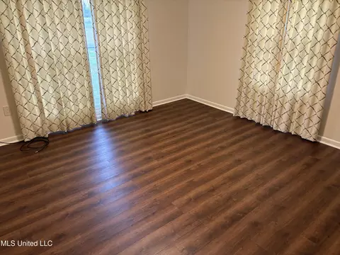 Living - 299 SE Bismark Rd, Jayess, MS 39641 photo 1 of 1