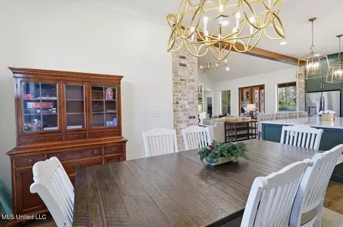Dining - 175 Woods Rd, Madison, MS 39110 photo 2 of 2