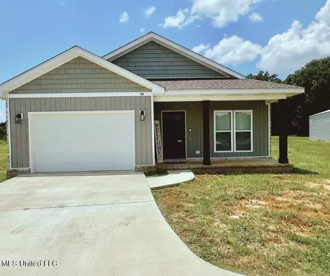 118 Trevor Ln, Lucedale, MS 39452