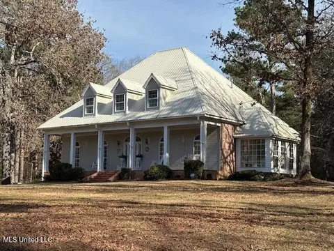 315 Mclemore Road Rd, Walnut Grove, MS 39189