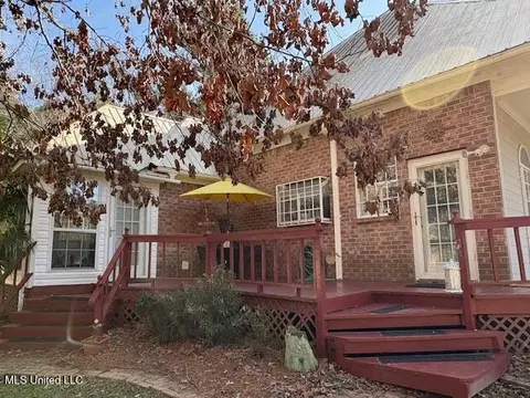 315 Mclemore Road Rd, Walnut Grove, MS 39189 photo 9