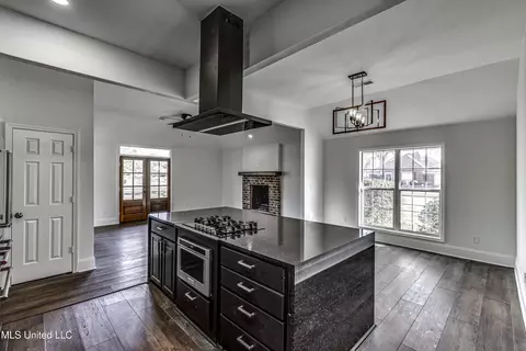 Kitchen - 101 Hayfield Pl, Madison, MS 39110 photo 6 of 8