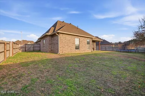 Exterior - 404 Winterfield Way, Brandon, MS 39042 photo 6 of 6