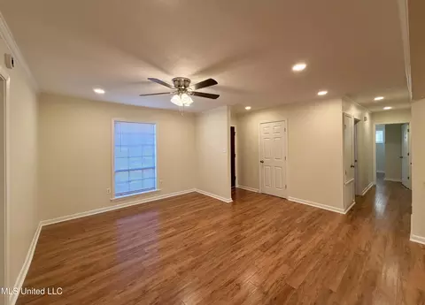 Living - 1406 Post Rd, Clinton, MS 39056 photo 3 of 10