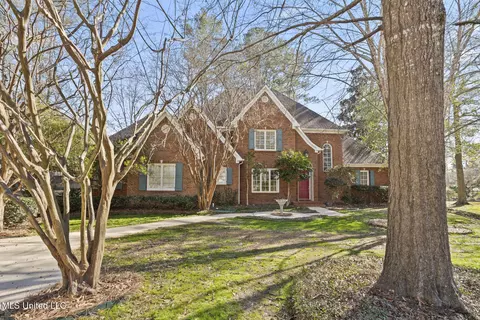 806 Woodland Pine St, Flowood, MS 39232