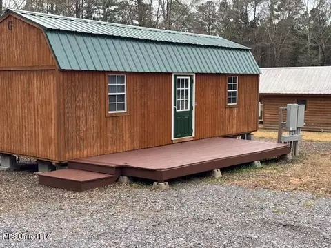 5113 Us 51, Magnolia, MS 39652