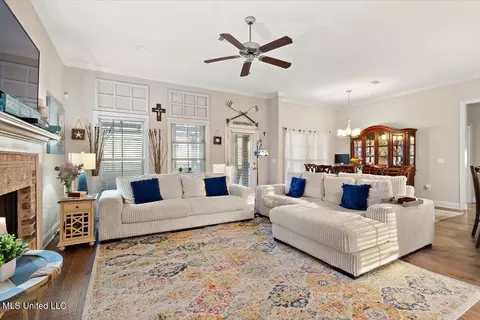Living - 137 Hampton Rdg, Madison, MS 39110 photo 1 of 1