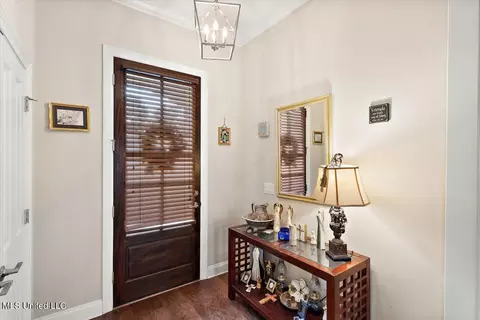 Entry Way - 137 Hampton Rdg, Madison, MS 39110 photo 2 of 3