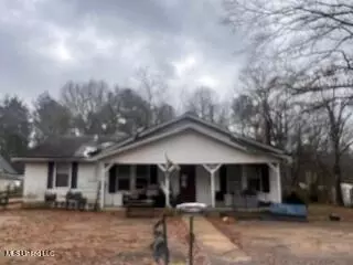 1204 Main St, Corinth, MS 38834