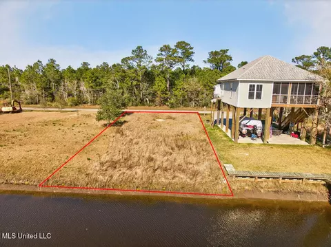 Kament Street, Bay Saint Louis, MS 39520