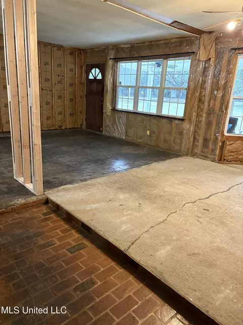 Other - 5809 Kings Rd, Moss Point, MS 39563 photo 6 of 14