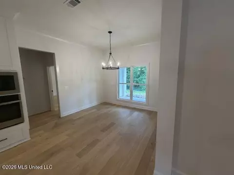 Dining - 112 Cross Wind Dr, Flora, MS 39071 photo 1 of 1