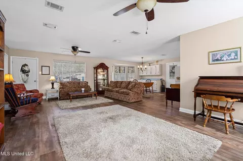 Living - 2924 Dantzler St, Moss Point, MS 39563 photo 1 of 1