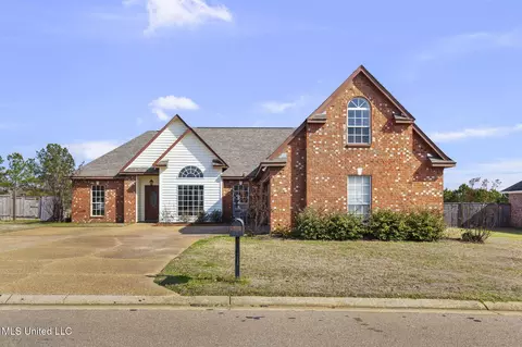 438 Clubhouse Dr, Pearl, MS 39208