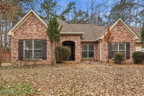 153 Baileys Ridge Cir, Clinton, MS 39056