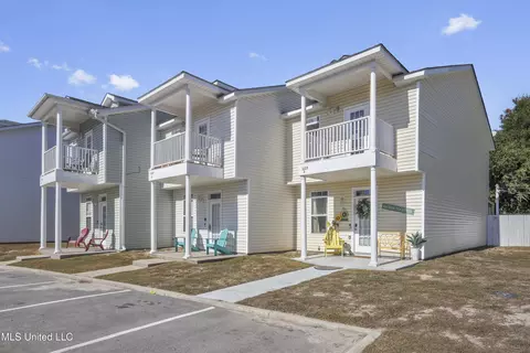 1229 Century Oaks Dr #C, Gulfport, MS 39507