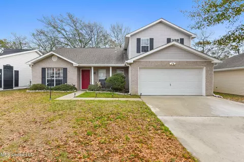 10563 Steeplechase Dr, Gulfport, MS 39503