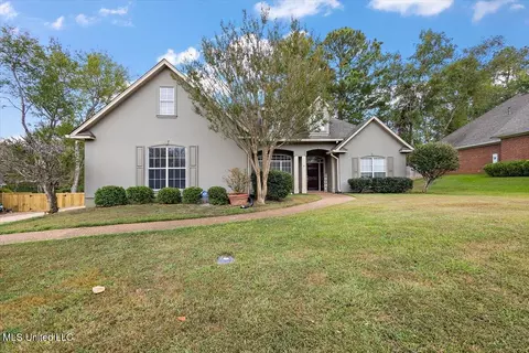 216 Woodland Brook Dr, Madison, MS 39110