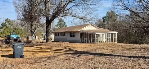 433 Hidden Valley Rd, Coldwater, MS 38618