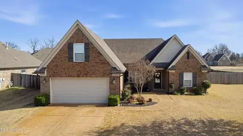 4104 Bramble Crest Dr, Southaven, MS 38672