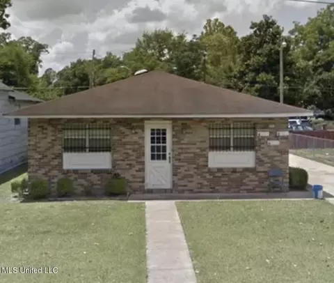 715 Central St, Belzoni, MS 39038