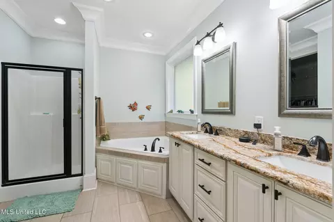 Bath - 5516 Alakoko Pl, Diamondhead, MS 39525 photo 2 of 2