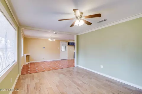 Living - 614 W Second Ave, Wiggins, MS 39577 photo 2 of 2