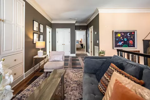 Entry Way - 2 Ashley Park Dr, Jackson, MS 39206 photo 6 of 7
