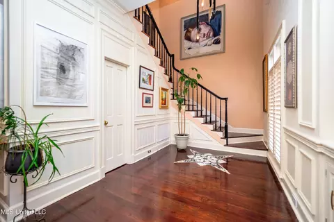 Entry Way - 2 Ashley Park Dr, Jackson, MS 39206 photo 1 of 7