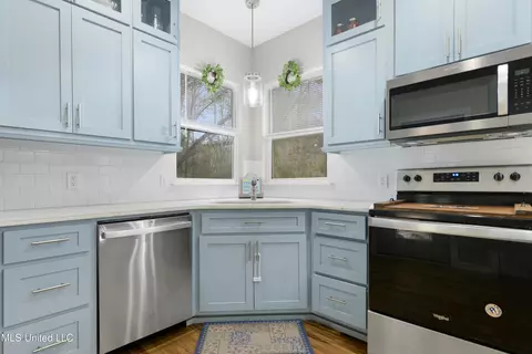Kitchen - 116 H M Blair Ln, Lucedale, MS 39452 photo 2 of 3